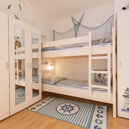 Apartment Jonas U Plaze Lipno nad Vltavou